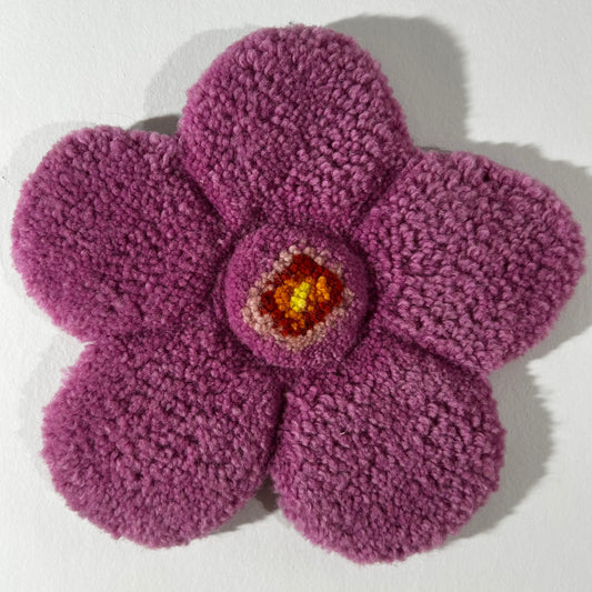 Fleur M rose en tufting.